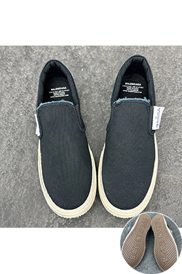 バレンシアガ Balenciaga PARIS SLIP ON GRAFFITI Paris Slip On Graffiti グラフィティスリッポンスニーカー