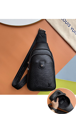 ルイヴィトンコピー 新しいメンズチェストバッグ