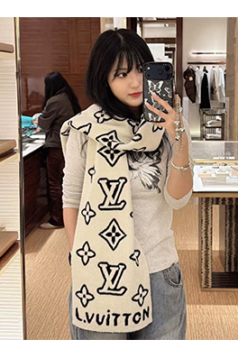 ルイヴィトン ロゴデザインのウールスカーフ