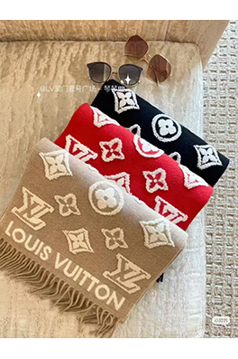 ルイヴィトン 3Dステレオ Monogram カットアウトスカーフ