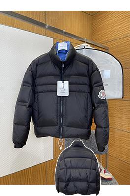 モンクレール スタンドカラーのカラーブロックダウンジャケット