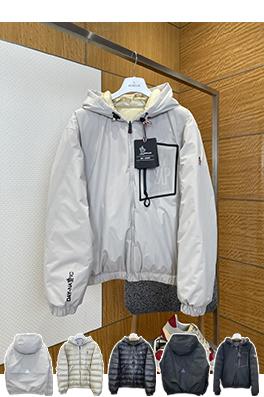 モンクレール リバーシブルロゴフード付きダウンジャケット