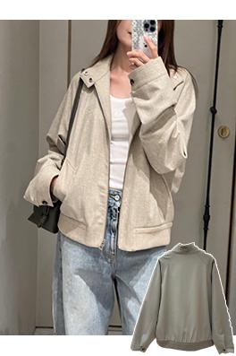 ロエベ シルケットウールの刺繍コート