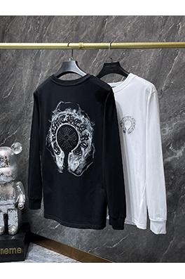 クロムハーツ クラシックな馬蹄形のサンスクリット十字の刺繍が手描きされた長袖シャツ