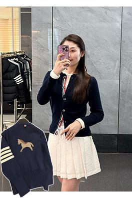 トムブラウン 限定馬年プレッピースタイルのクルーネックシングルブレストボタンニットカーディガン