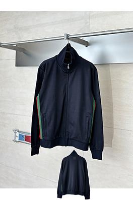 グッチ スタンドカラーサイドウェビングプレーンニットのジップアップジャケット