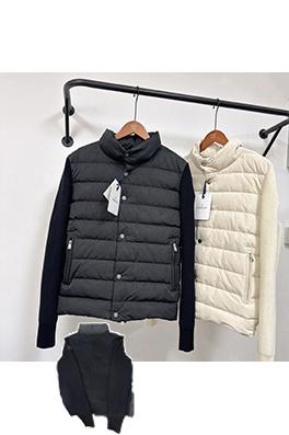 モンクレールコピー 新しいウールスリーブとスタンドカラーのダウンジャケット