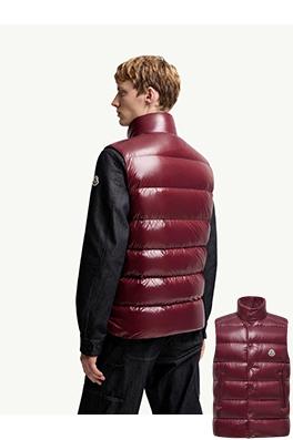 モンクレールコピー Tib スタンドカラーデザインのクラシックなダウンベスト