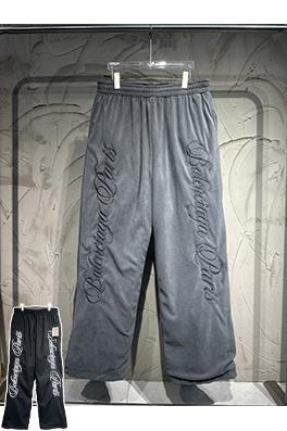 バレンシアガ 両面 ベルトとカジュアルパンツが付いたリバーシブルのフリース裏地トレンチコート