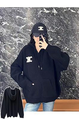 セリーヌ 刺繍ロゴニットパーカー