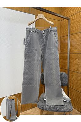 ディオール ダイヤモンド柄のワークパンツ