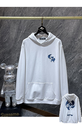 クロムハーツ クラシックな馬蹄形のカラーブロックアップリケ刺繍パーカー