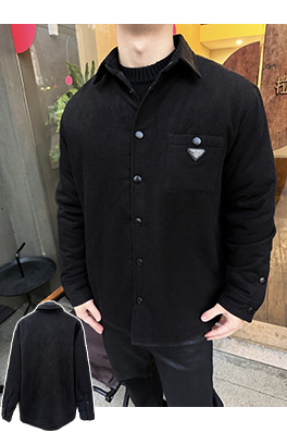 プラダコピー 三角ロゴの襟付きコットンパッド入りジャケット