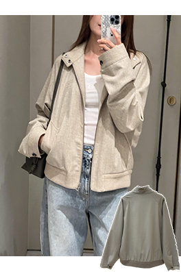 ロエベ シルケットウールの刺繍コート