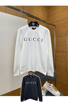 グッチ GUCCI レターロゴプリントクルーネックスウェットシャツ