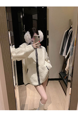 トムブラウンコピー プレッピースタイルのふわふわの子犬柄カラーブロックの厚手セーターコート