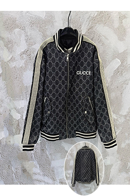 グッチコピー GUCCI クラシックな全面ロゴプリントのベースボールカラージャケット