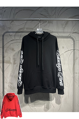 バレンシアガコピー Balenciaga 限定の馬年刺繍ロゴパーカー