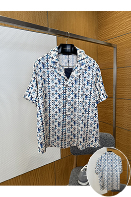 ルイヴィトン 全面モノグラムプリントの半袖シャツ