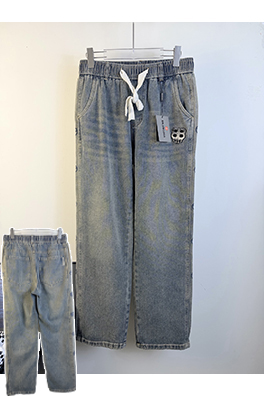 バレンシアガコピー 新モデルゆったりとしたワイドレッグストレートジーンズ