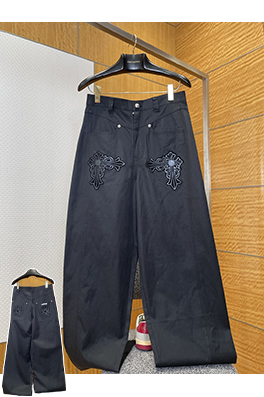 クロムハーツ スターリングシルバーのクロスステッチ刺繍りワイドレッグカーゴパンツ
