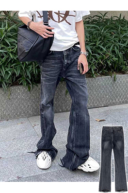 バレンシアガ Balenciaga Flared ブラックとグレーのウォッシュをしたダメージのフレアストレートレッグジーンズ