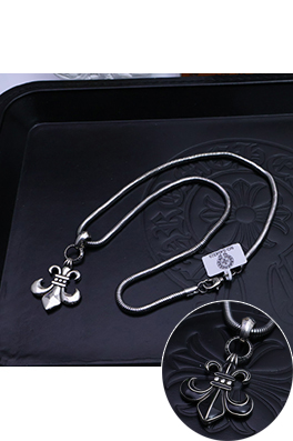 クロムハーツコピー クラシックなクロスロゴ柄ネックレス