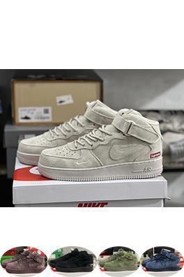 シュプリーム X ナイキ AF1 ミッドトップスニーカー