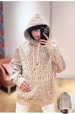 ルイヴィトンスーパーコピー レタージャカードパーカー