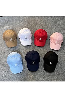 ルイヴィトン LV 高級感とスタイリッシュなベースボールキャップ