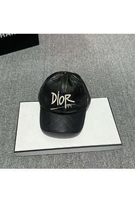 ディオール Dior 文字ロゴが刺繍されたベースボールキャップ