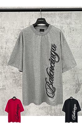 バレンシアガ BALENCIAGA フロントに大きな刺繍ロゴが入った半袖Tシャツ