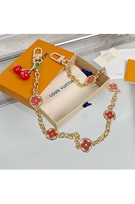 ルイヴィトン Monogram 花と桜のバッグチャームチェーン
