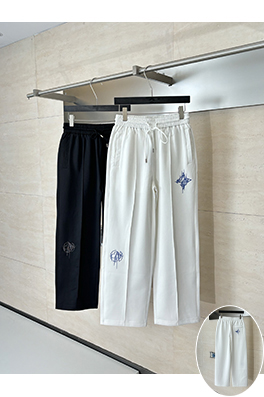 ルイヴィトンコピー 四つ葉のクローバーのスケッチが刺繍されたストレートレッグのカジュアルパンツ