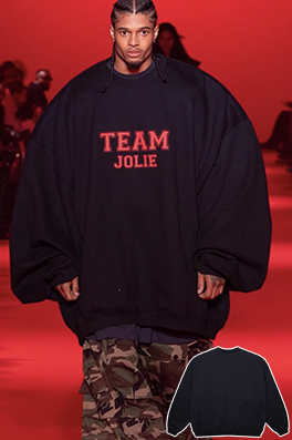 ヴェトモン VETEMENTS チームプリントクルーネックスウェットシャツ