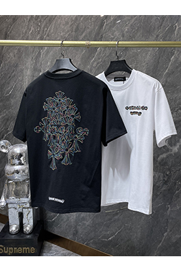 クロムハーツコピー 重なり合うカラフルな十字架サンスクリット刺繍半袖Tシャツ