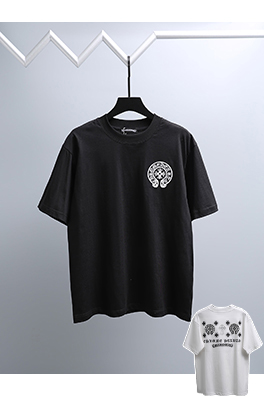 クロムハーツ 前面と背面に重なりう刺繍パッチが付いた半袖Tシャツ
