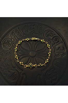 クロムハーツ ゴールデングリーンダイヤモンドクロスブレスレット