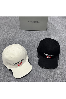 バレンシアガ BALENCIAGA 文字ロゴが刺繍されたベースボールキャップ