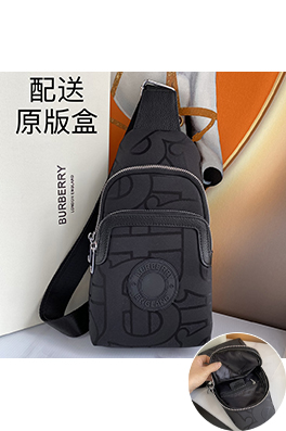 バーバリー BURBERRY 新しいメンズチェストバッグ