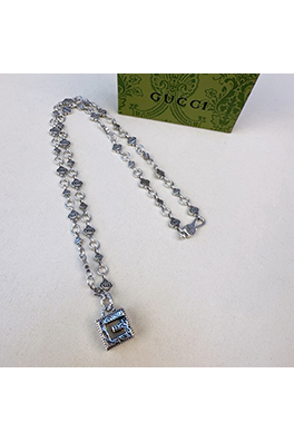 グッチ Anger Forest クラシックなダブルGタグネックレスシリーズ