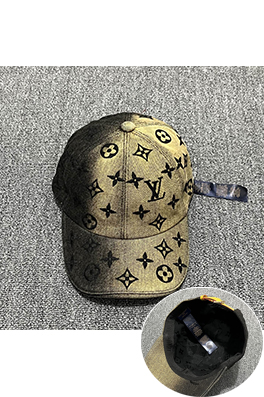 ルイヴィトン クラシックなモノグラムのベースボールキャップ