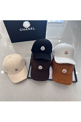 モンクレールスーパーコピー ラムウールのベースボールキャップ