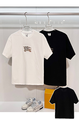 バーバリーコピー クラシックな刺繍のチェック柄軍馬ロゴクルーネック半袖Tシャツ