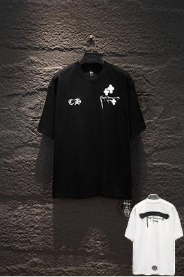 クロムハーツ ヘビーデューティーなダメージとウォッシュをしたアップリケ刺繍の半袖Tシャツ