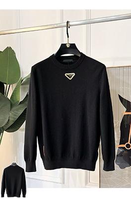 プラダ クラシックなトライアングルロゴクルーネックセーター