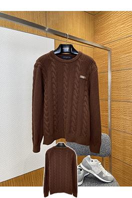 ルイヴィトン レザーラベルケーブルニットクルーネックセーター
