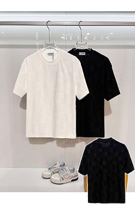 ロエベコピー フルカバープリントのモノグラムロゴ半袖Tシャツ