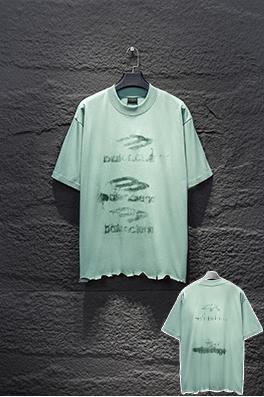 バレンシアガブランドコピー Balenciaga ファッショナブルなダメージの白インクグラフィティ半袖Tシャツ