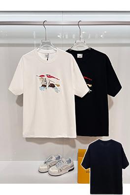 バーバリーブランドコピー 胸元にカラーブロックの軍馬刺繍のマザーロゴが入った半袖Tシャツ